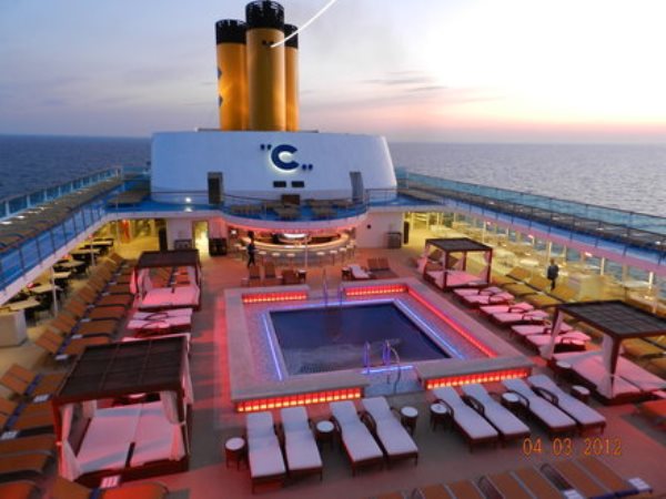 Alizes Travel Costa Croisière NeoRomantica 02